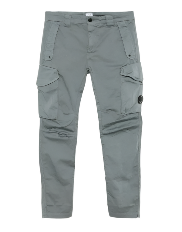 C.P. Company
Lens-detail cargo pants