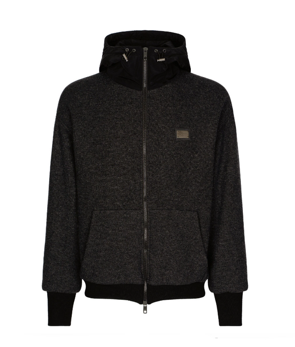 Dolce & Gabbana
hooded zip-up jacket