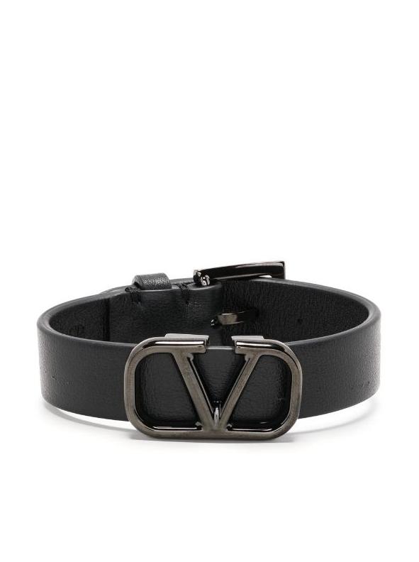 Valentino Garavani VLogo Signature bracelet in calfskin leather.